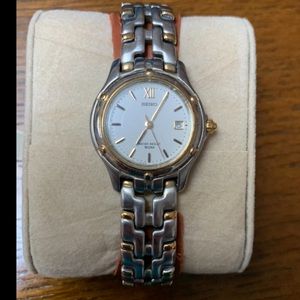 Vintage Seiko Two Tone Stainless Steel and Gold Tone Watch